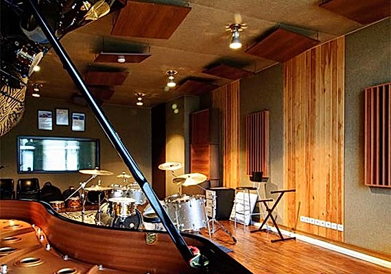 MODERN MÜZİK AKADEMİSİ